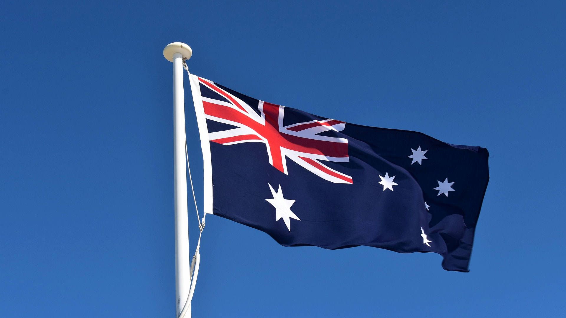 Moving to Australia: Visas, Housing, and Settling In