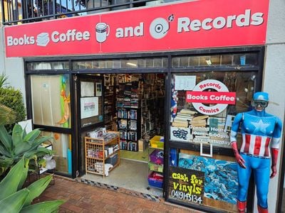 Flynns Book and Record Cafe