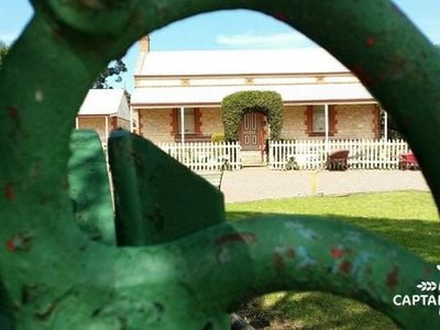 Captain's Cottage Museum