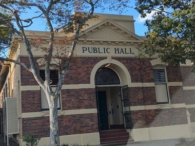 Hamilton Town Hall