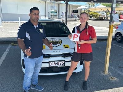 FIRST STEP 2 DRIVE (DRIVING SCHOOL GLADSTONE)