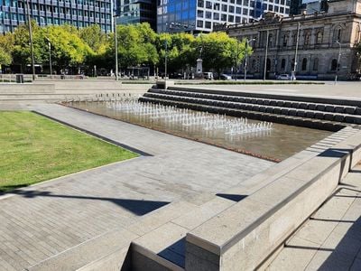 Victoria Square Fountain