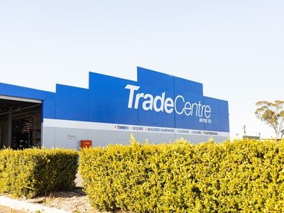 Petrie's Mitre 10 Trade Centre