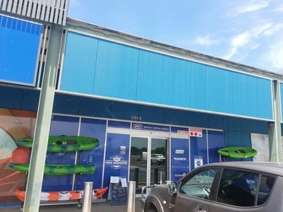 BCF Emerald | Boating, Camping & Fishing Store