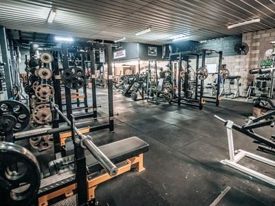 Iron Underground Gym | Powerlifting & Strength facility in Albion, Brisbane