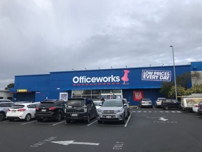 Officeworks Trinity Gardens