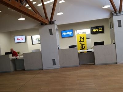 Hertz Car Rental Armidale Admin