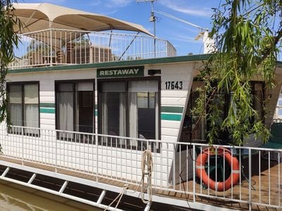 Restaway Houseboat Murray River