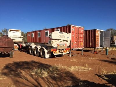 Central Australian Sidelifter Haulage