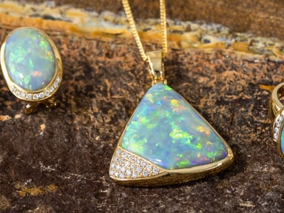 Black Star Opal