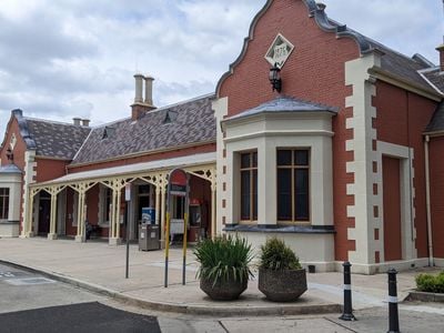 Bathurst railway station, New South Wales