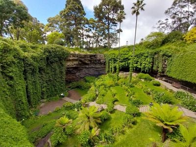 Umpherston Cave