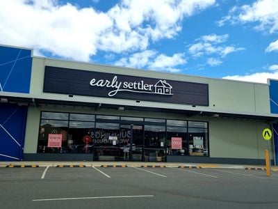 Early Settler Furniture Store Warragul