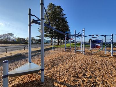 Bridge Terrace Playground