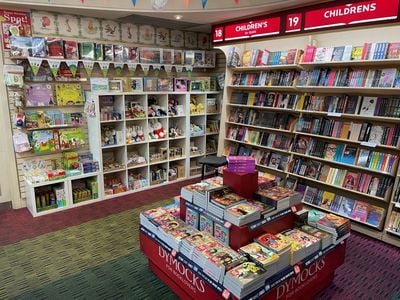 Dymocks Glenelg