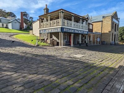 Flagstaff Hill Maritime Village