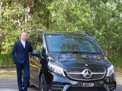 Noosa Luxury Chauffeurs - Noosa Sunshine Coast Transfers