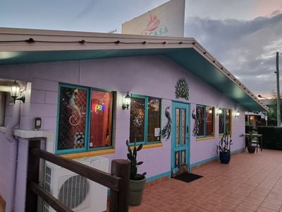 Mexicasa Restaurant & Bar