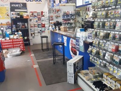 Tradelink Port Lincoln Showroom + Trade