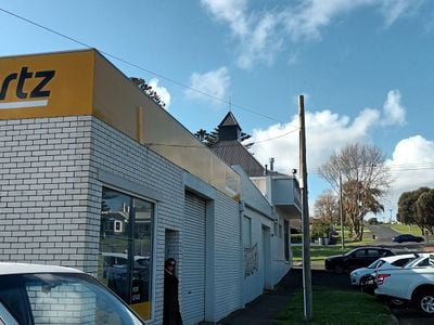 Hertz Car Rental - Warrnambool Downtown