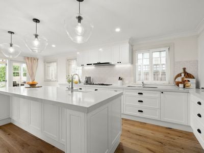 Svelte Kitchens