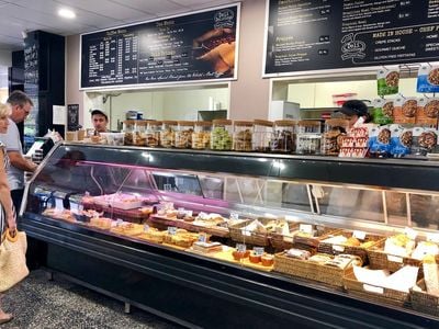 Deli Delicious