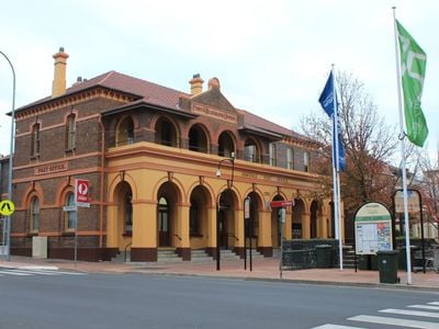 Australia Post - Armidale Post Shop