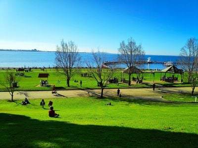 Eastern Beach Reserve