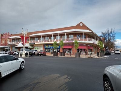 Annies Old Fashioned Ice Cream Parlour