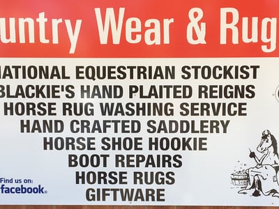 Lee’s Country Wear & Rug Repairs