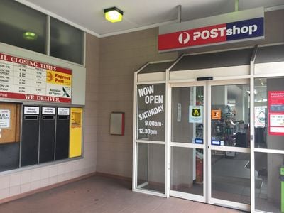 Australia Post - Devonport Post Shop