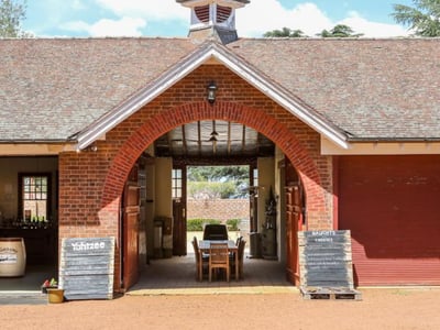 Petersons Armidale Winery & Guesthouse