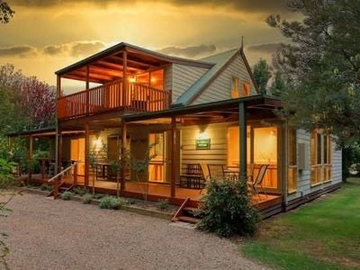 Beechworth Cedar Cottages