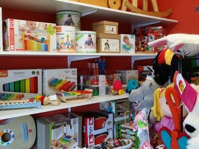 Jenny's Classroom & Toys2