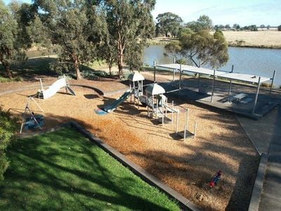 Parkside Gardens Playground