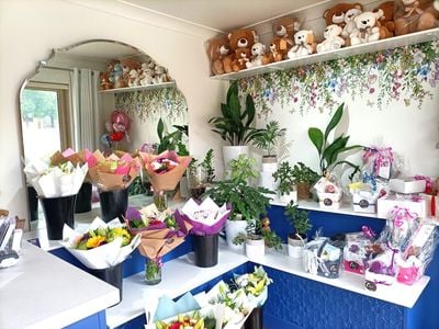 Bathurst Flower Farm Florist (Open 7 Days, Order Online)