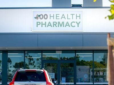 100 Health Pharmacy