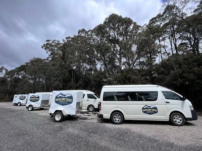 Overland Track Transport