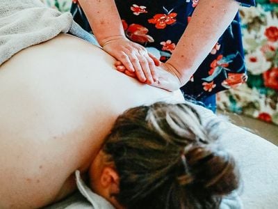 MC Women's Natural Therapies - Tuggeranong Massage