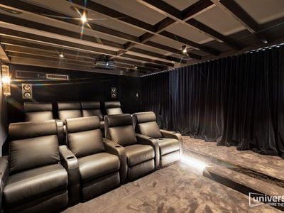 Universal Home Theatre