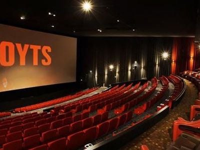 HOYTS