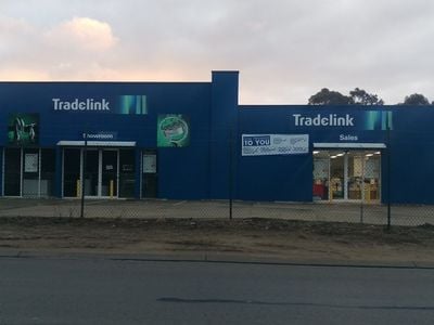 Tradelink Willaston Showroom + Trade