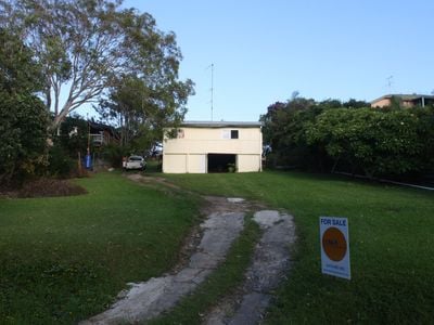 Ed Silk Byron Bay