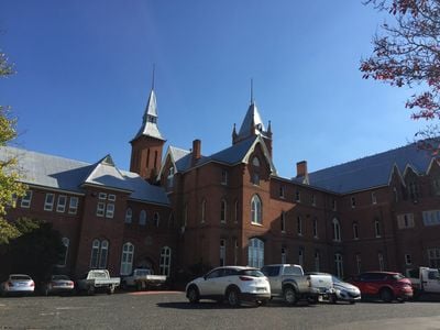 St Stanislaus' College