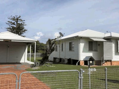 Urangan Harbour Cottage Holiday Accommodation